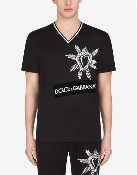 dolce gabbana t shirt herren v neck|dolce gabbana t shirts men's.